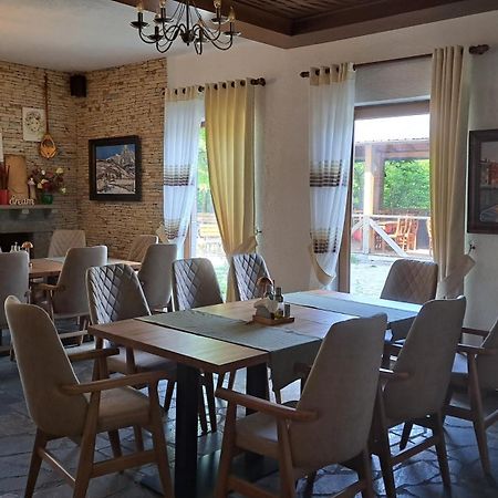 Hotel Margjeka فالبني المظهر الخارجي الصورة